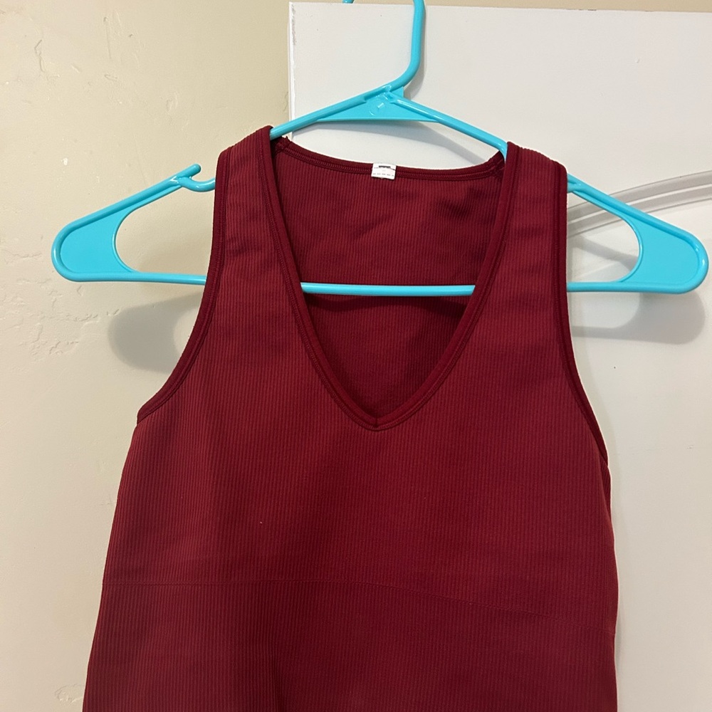 Athleta Aurora Seamless ribbed crop tank